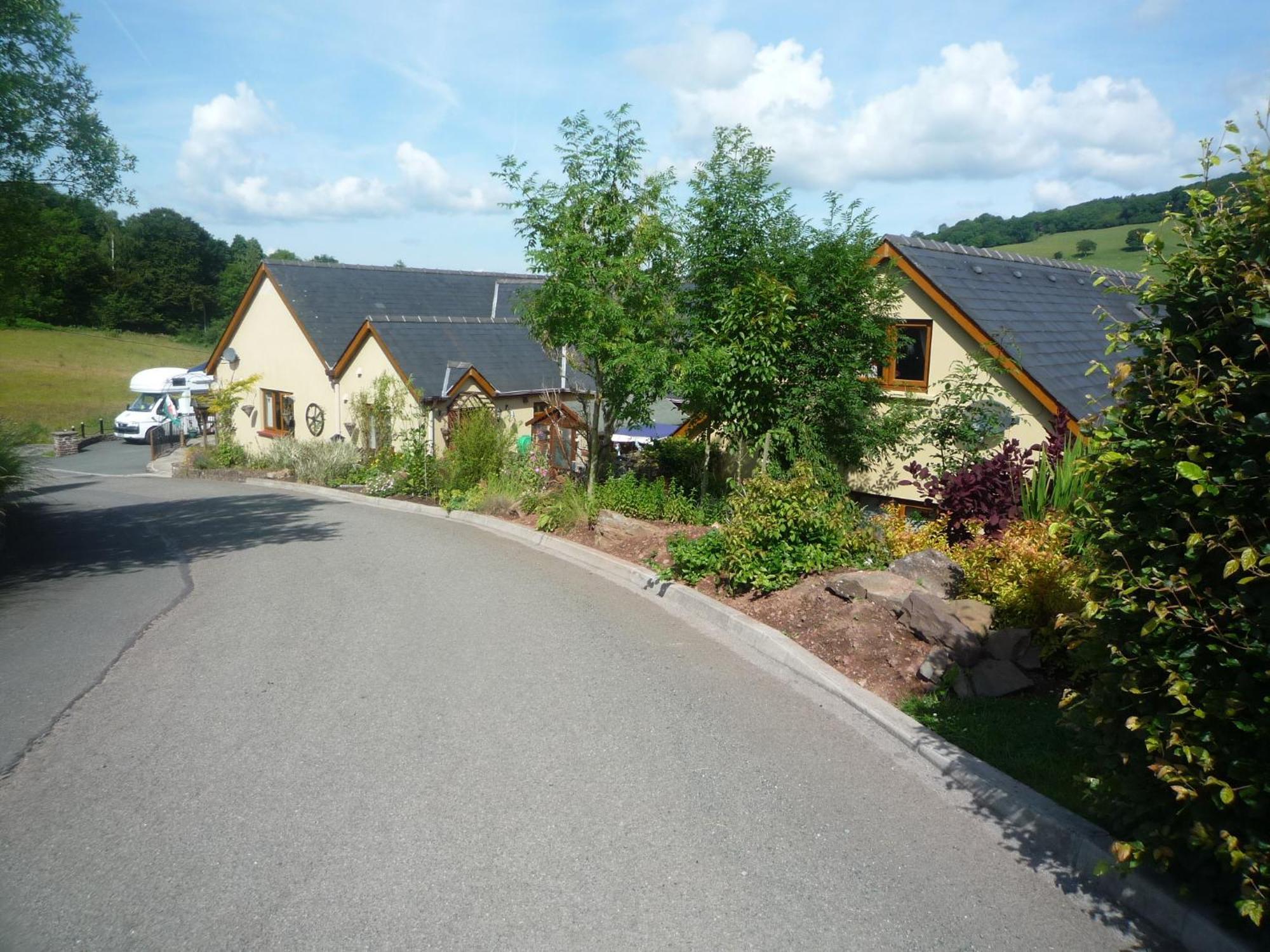 Castle Lodge - Brecon Beacons Accommodation Sennybridge Luaran gambar